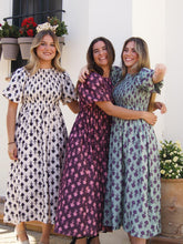 Cargar imagen en el visor de la galería, VESTIDO FRUNCIDO ETNICO BLANCO