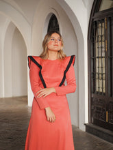 Cargar imagen en el visor de la galería, Vestido Coral Sofía
